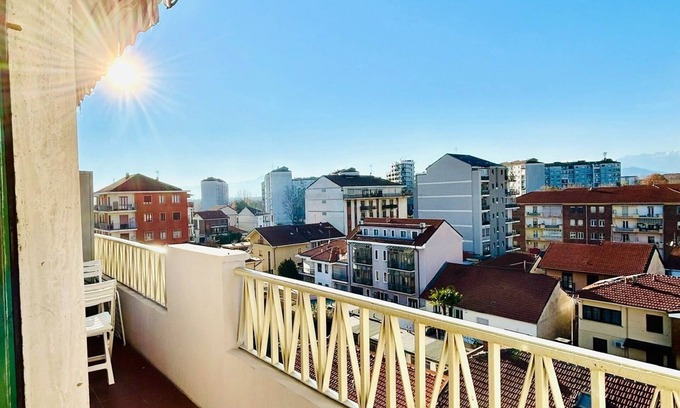 Mirafiori Sud Appartement | Turin - Apartment 5 min from the Piazza Bengasi Metro