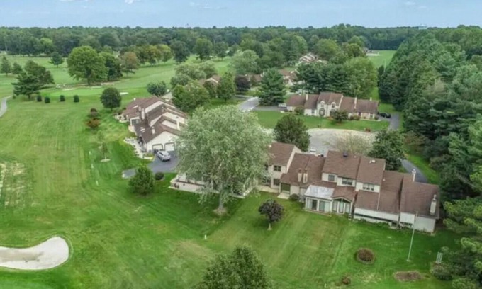 Dover Maison | Turnberry · Dover De | 5min from Casino | Colleges | Nascar