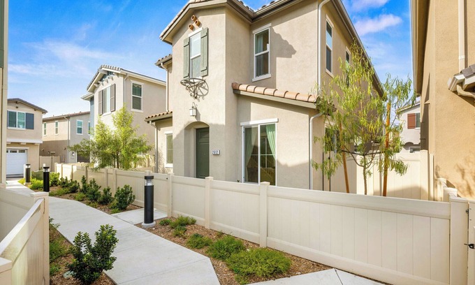 Spring Valley Maison | Turnkey Luxury in a Stunning New Build 3 Bedroom Home