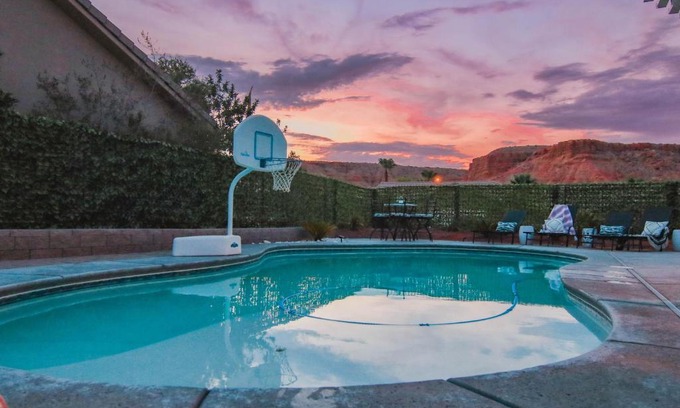 Mesquite Maison | Turtle Cove by J and Amy