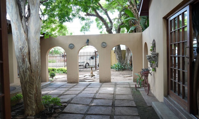 Flora Park Cabine | Tuscan Lodge Polokwane
