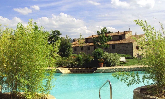 Cortona Appartement | Vacances bucoliques dans une résidence calme avec piscine et parking privé