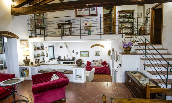 Campiglia Villa | Villa toscane typique, piscine privée et grand parc privé.