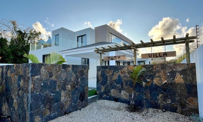Calodyne Villa | Tush villa is a new, spacious, modern, cheerful
