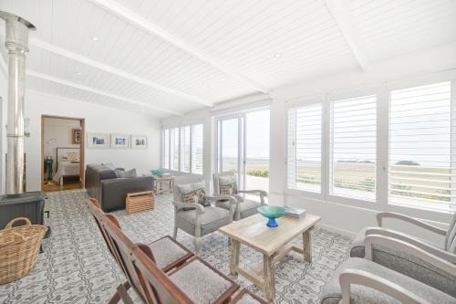 Arniston Maison | Twee Brode In Arniston