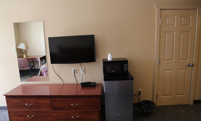 Prince Albert Hôtel | Twilite Motel & RV Park