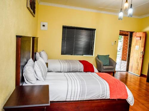 Greater Tubatse Maison | Twin Bed Room