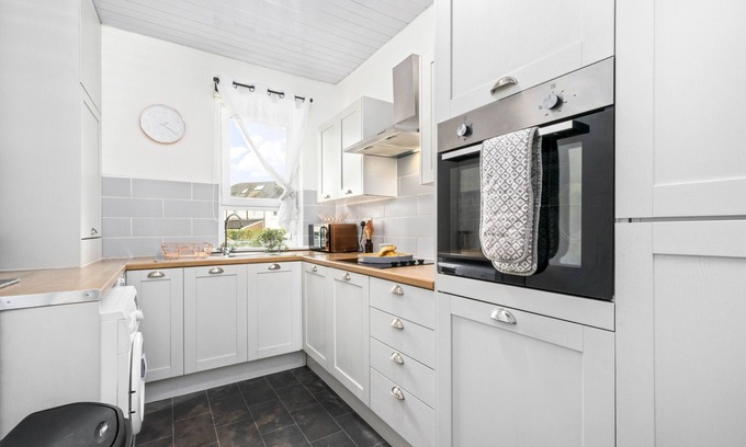 Motherwell Appartement | Two Bedroom Apartment by Klass Living Serviced Accommodation Motherwell - Anderson Apartment With WiFi &Parking