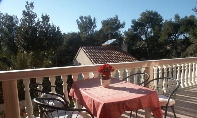 Artatore Appartement | Appartement de deux chambres avec la terrasse Artatore, Losinj (A-2474-a)