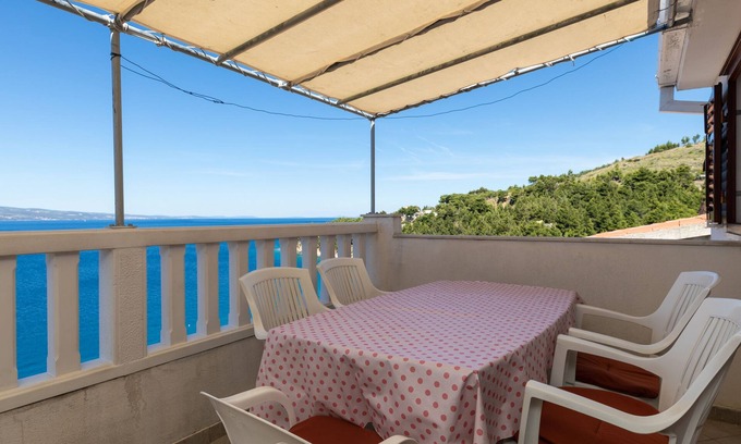Stanici Appartement | Appartement de deux chambres avec la terrasse et la vue sur le mer Stanici, Omis (A-19750-a)
