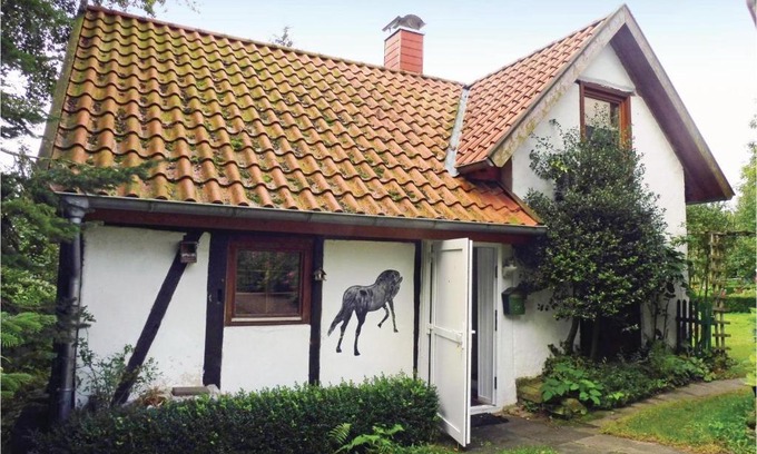 Schwalenberg Maison | Two-Bedroom Holiday Home In Schwalenberg