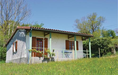 Saint-Bressou Maison | Two-Bedroom Holiday Home In St Bressou