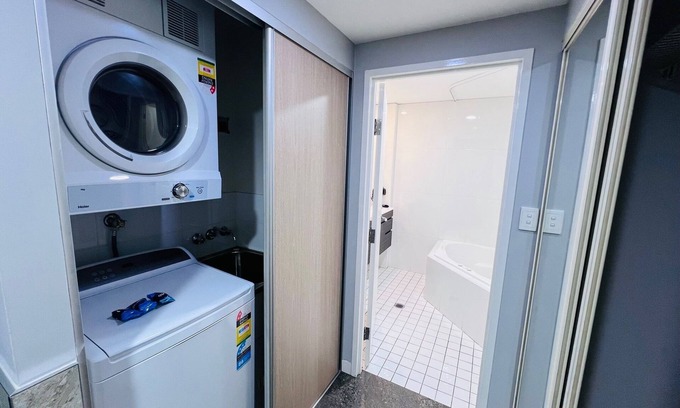 Hamilton Appartement | Two Bedroom Interconnect