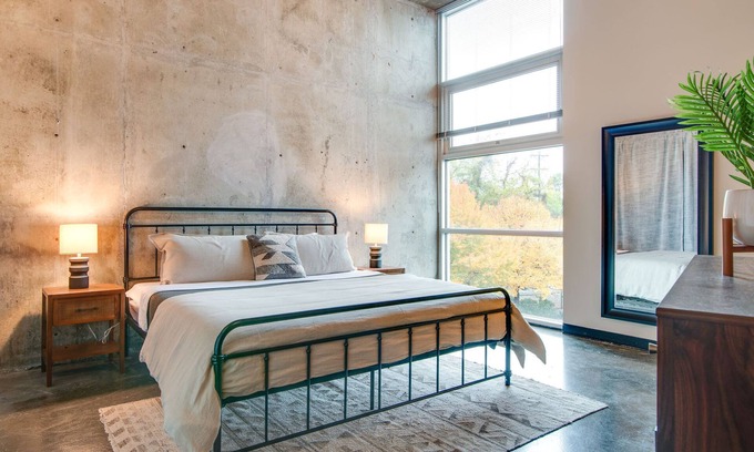 The Gulch Appartement | Two Bedroom Loft in Trendy Gulch!