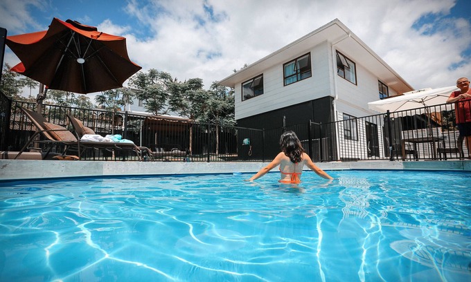 Northcote Maison | Two Bedroom Unit with Pool View & Private Bathroom &Kitchen