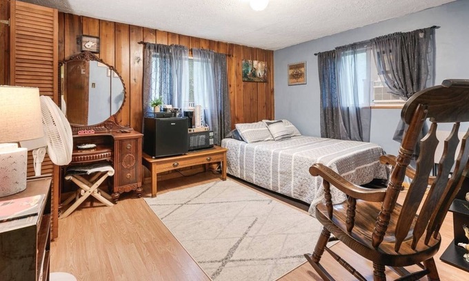 Fayetteville Maison | Two Comfy Bedrooms Near The New River Gorge Bridge