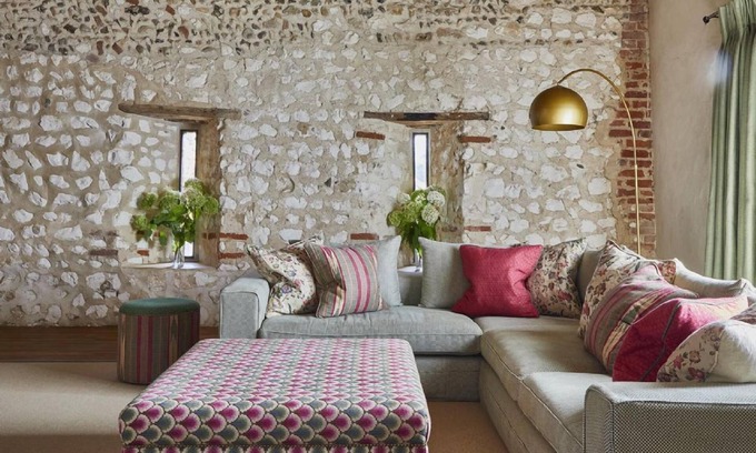 North Barsham Maison | Two double beds, two kingsize beds, two zip/link kingsize beds that can each be two singles, two sin