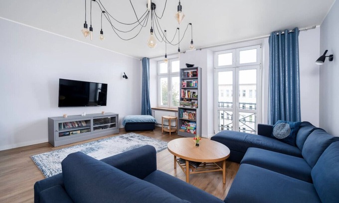Lodz Appartement | Two Levels Spacious Apt - 116m², Four Bedrooms - by Rentujemy