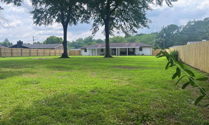 Northport Maison | Two Oaks Near Campus