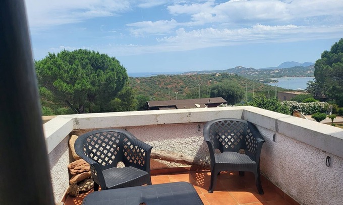 Cugnana Verde Maison | Two-room apartment with large sea-view terrace at Costa Smeralda