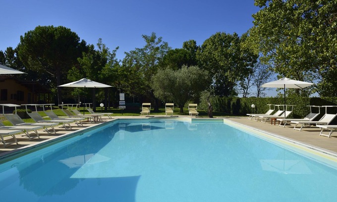Grosseto Maison | Appartement de deux pièces dans résidence avec piscine et restaurant