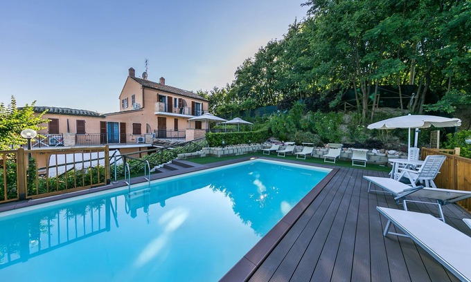 Capodarco Cottage | Country House La maison de Carla-Pool et WI FI Free-BILOCALE à 3 km de la mer