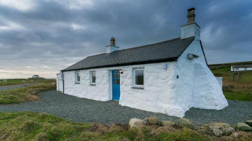 Ty Croes Maison | Ty Cwyfan