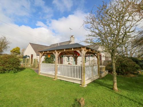 Llanfaethlu Maison | Ty Gwennol