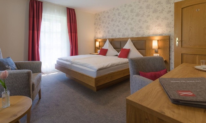 Medebach Appartement | Typ C Komfort-doppelzimmer mit Balkon