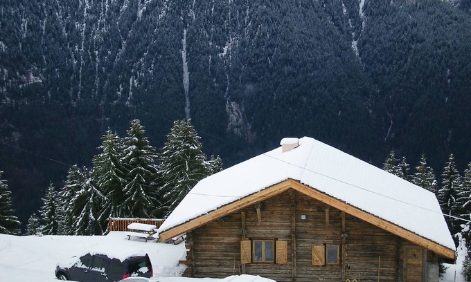 Bisanne 1500 Chalet De Ski | Authentique chalet d'alpage 12 personnes à 500 mètres des remontées mécaniques