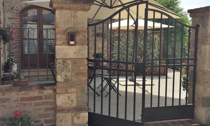 Monticiano Appartement | Résidence toscane typique dans un ancien village à la périphérie de Sienne