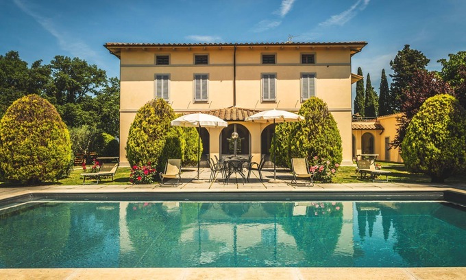 Po' Bandino Villa | Villa avec piscine privée entre la Toscane et l'Ombrie, près des lacs de Chiusi et de Trasimène. Jar