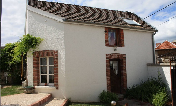 Cramant Cottage | Maisonnette typiquement champenoise avec jardinet et cour fermée à 7km d'Epernay