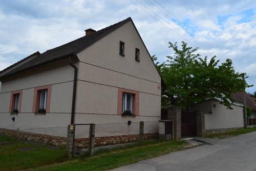 Zadni Treban Maison | U Lokálky