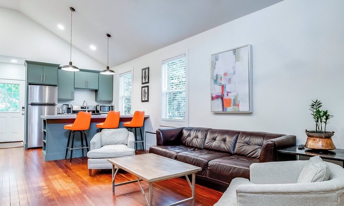South Louisville Maison | Walkable! Louder Than Life, Churchill Downs, UL Football games, Fairgrounds