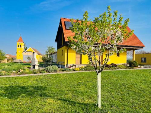 Hruba Vrbka Appartement | Ubytování na ekofarmě