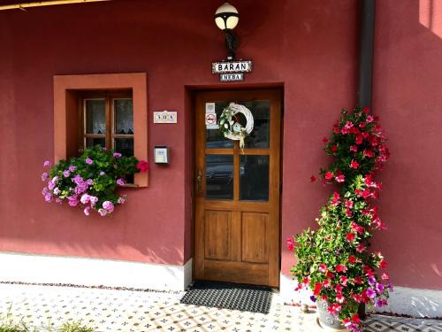 Presov Maison | Ubytovanie Meba