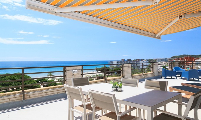 La Pineda Appartement | UHC CASPEL - La meilleure terrasse de La Pineda