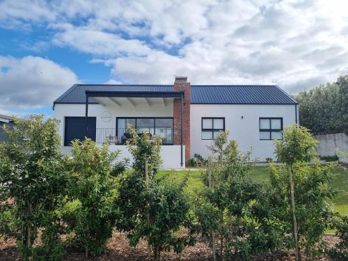 Pearly Beach Maison | Uitwaaien Beach Cottage