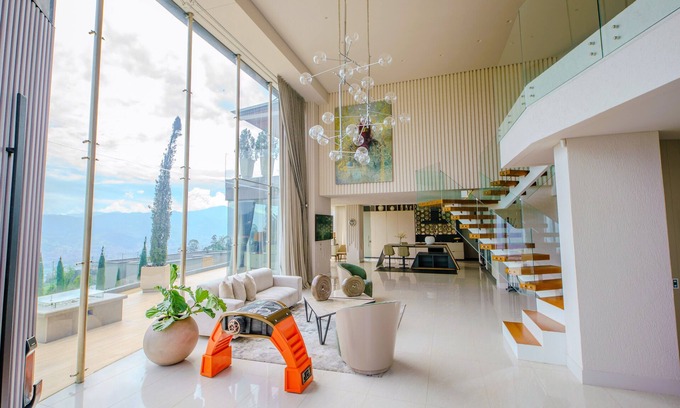 Medellin Maison | Ultra-Luxury Mansion In Medellin Gym Jacuzzi Daily Maid Barbershop Gameroom Bar