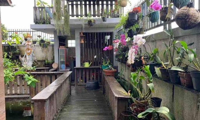 Mambal Maison | Umah Kayu, 2 bedroom with parking area and kitchen