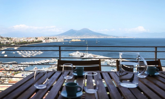 Mergellina Appartement | Una Terrazza sul Golfo di Napoli by Wonderful Italy