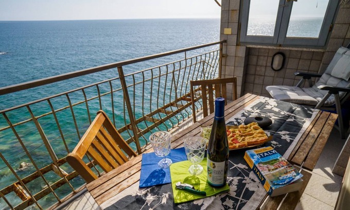Vernazza Appartement | Unda de Ma Sea View Terrace Apartment