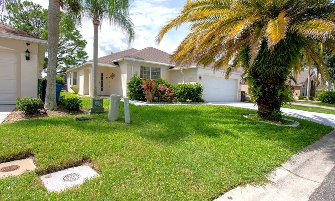 Haines City Maison | Under new management - 5-star golf course house