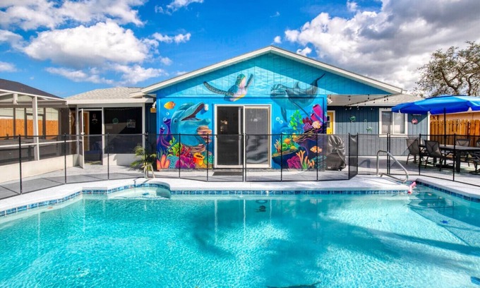 Port Orange Maison | Under The Sea Pool and Hot Tub