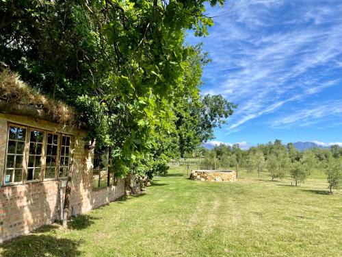 Bot River Maison | UnderHill Farm