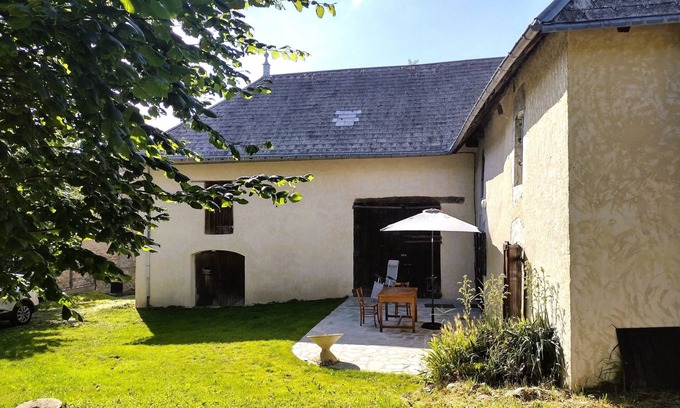 Nantes-en-Ratier Autre | Une Ancienne Ferme Rénovée Classement Meublé de tourisme: 3 étoiles