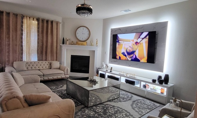 Midlothian Maison | Unique and Stylish Modern House