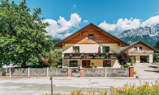 Oeblarn Appartement | Appartement unique dans une réserve naturelle