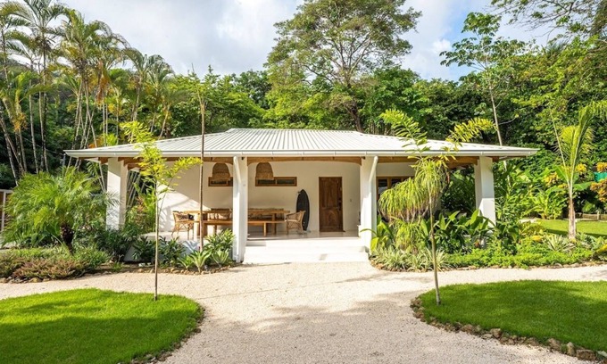 Playa Santa Teresa Maison | Unique beach side villa Rocamar Santa Teresa